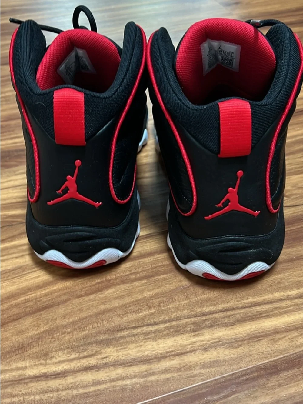 Jordan Black/Red/White Retro Basketball Sneakers
